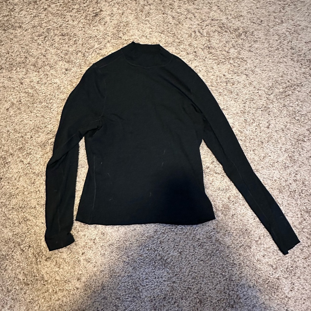 Lululemon women’s black wool mock neck long sleeve